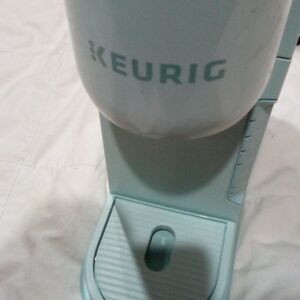 Keurig Single Serve Coffee Maker in Light Blue